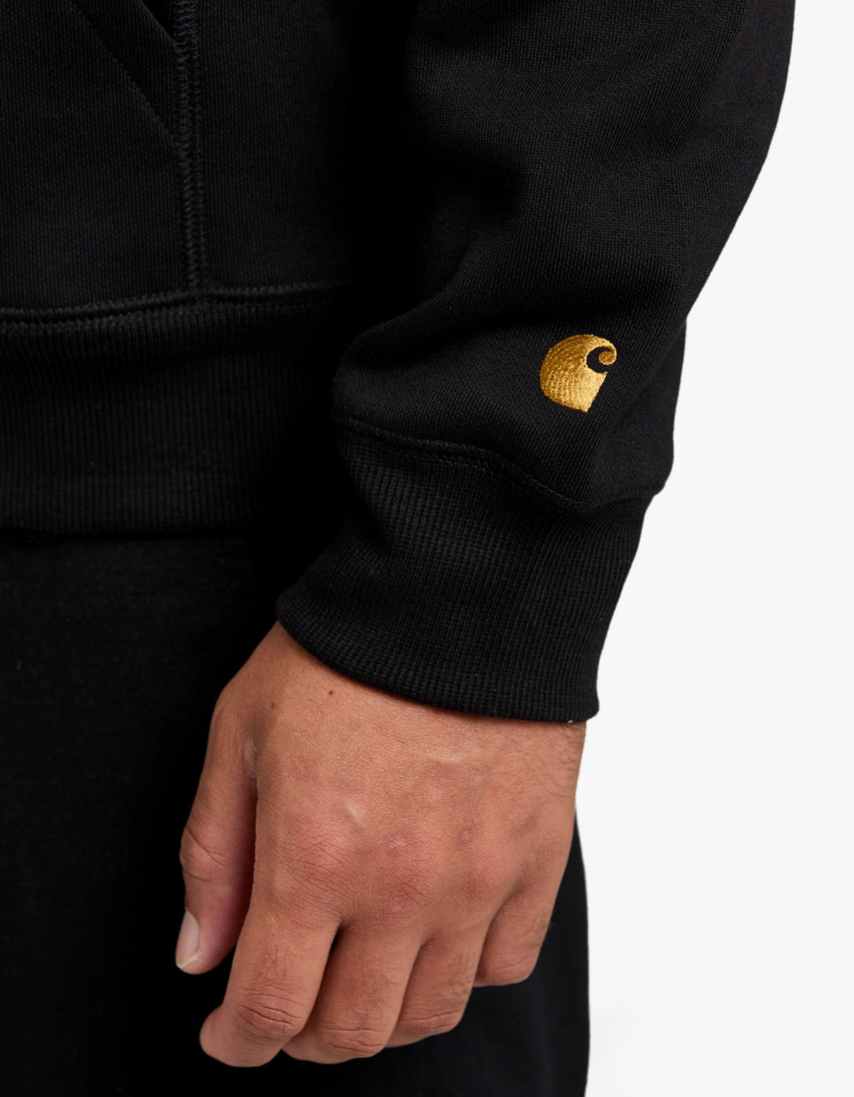 Hooded Chase Sweat - Black/Gold