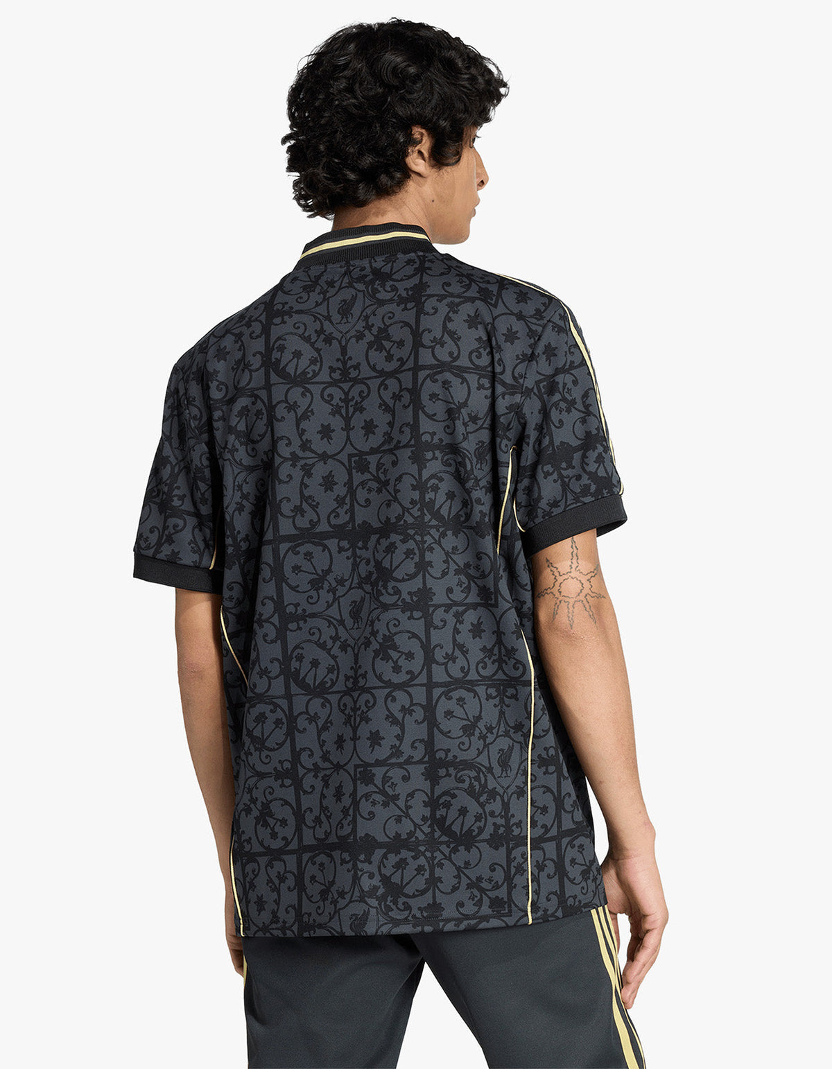 Liverpool Lifestyler Jersey - Carbon/Halo Gold