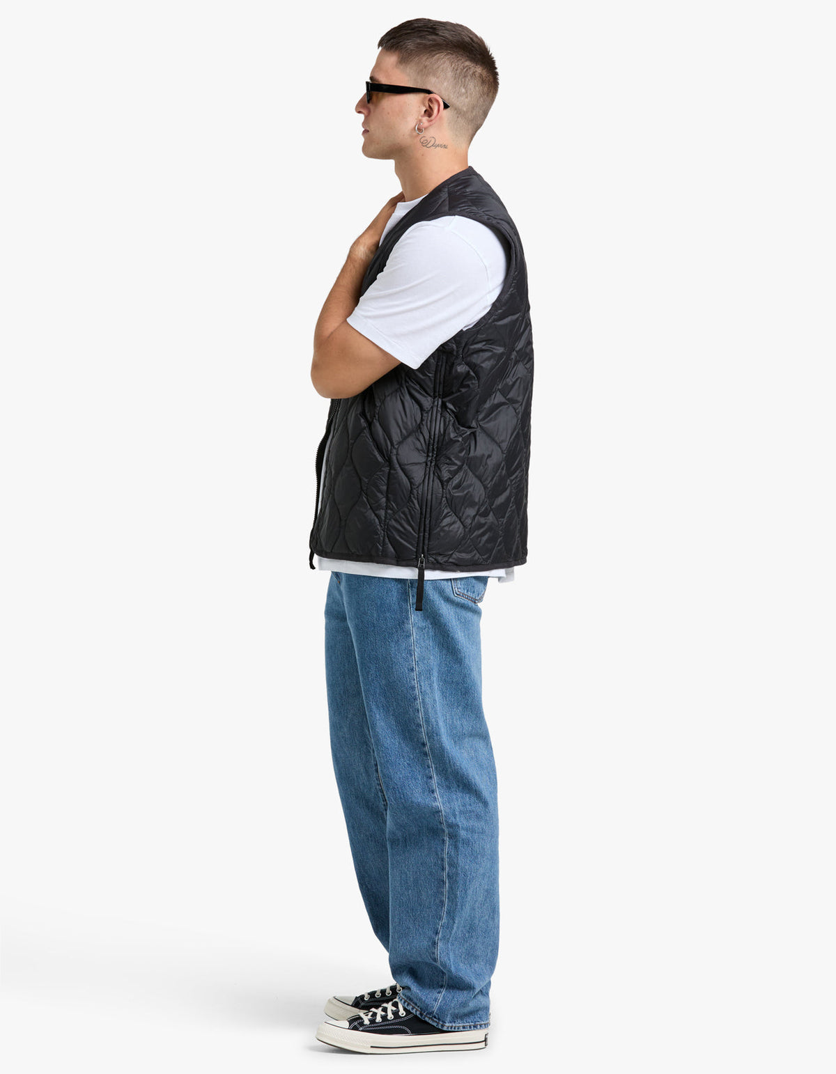 Soft Shell Military V Neck W Zip Down Vest - Black