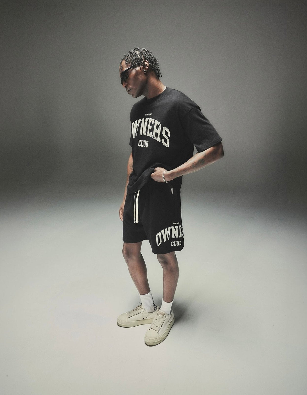 Represent Owners Club Heritage T-Shirt - Jet Black